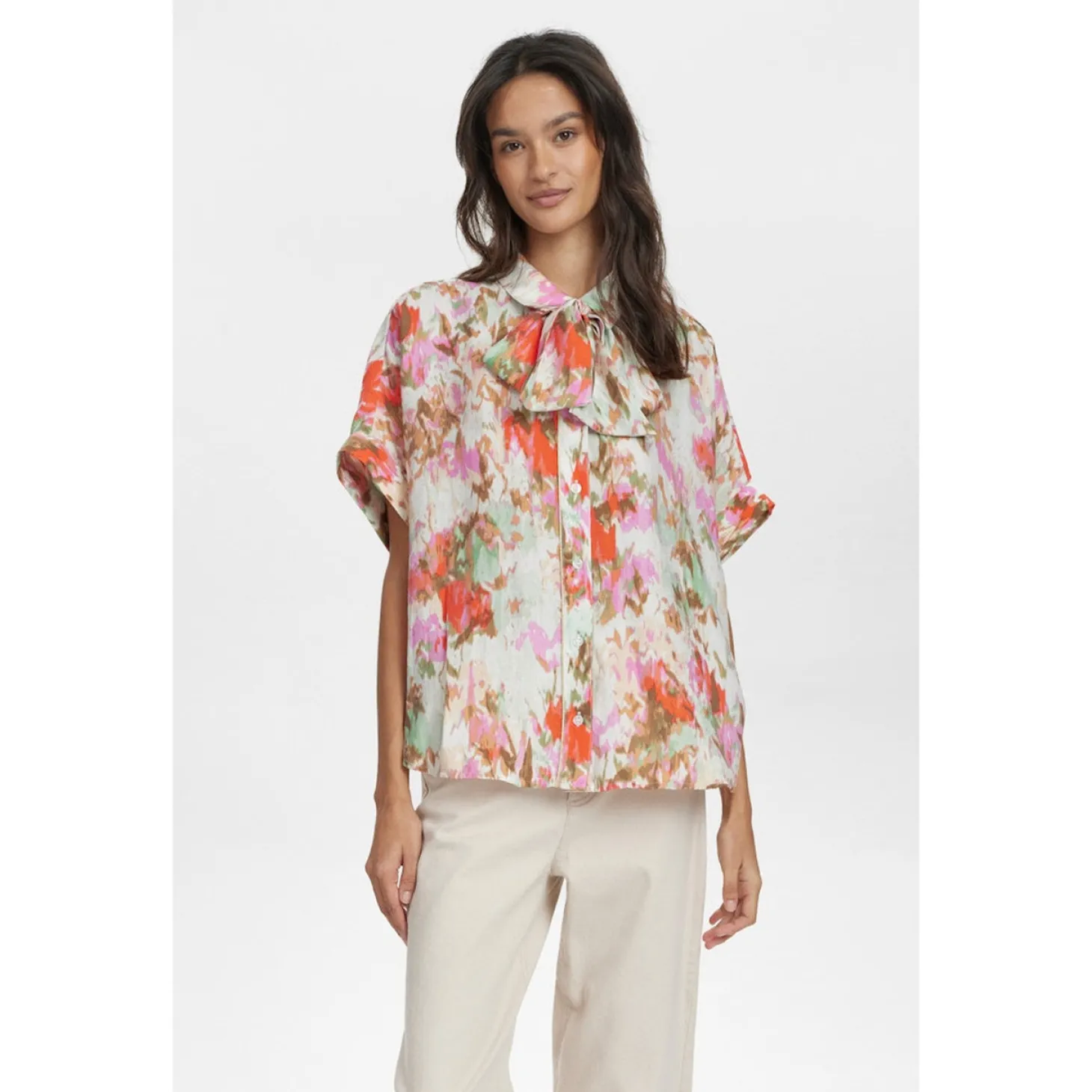 NUVINNIE SS BOW SHIRT
