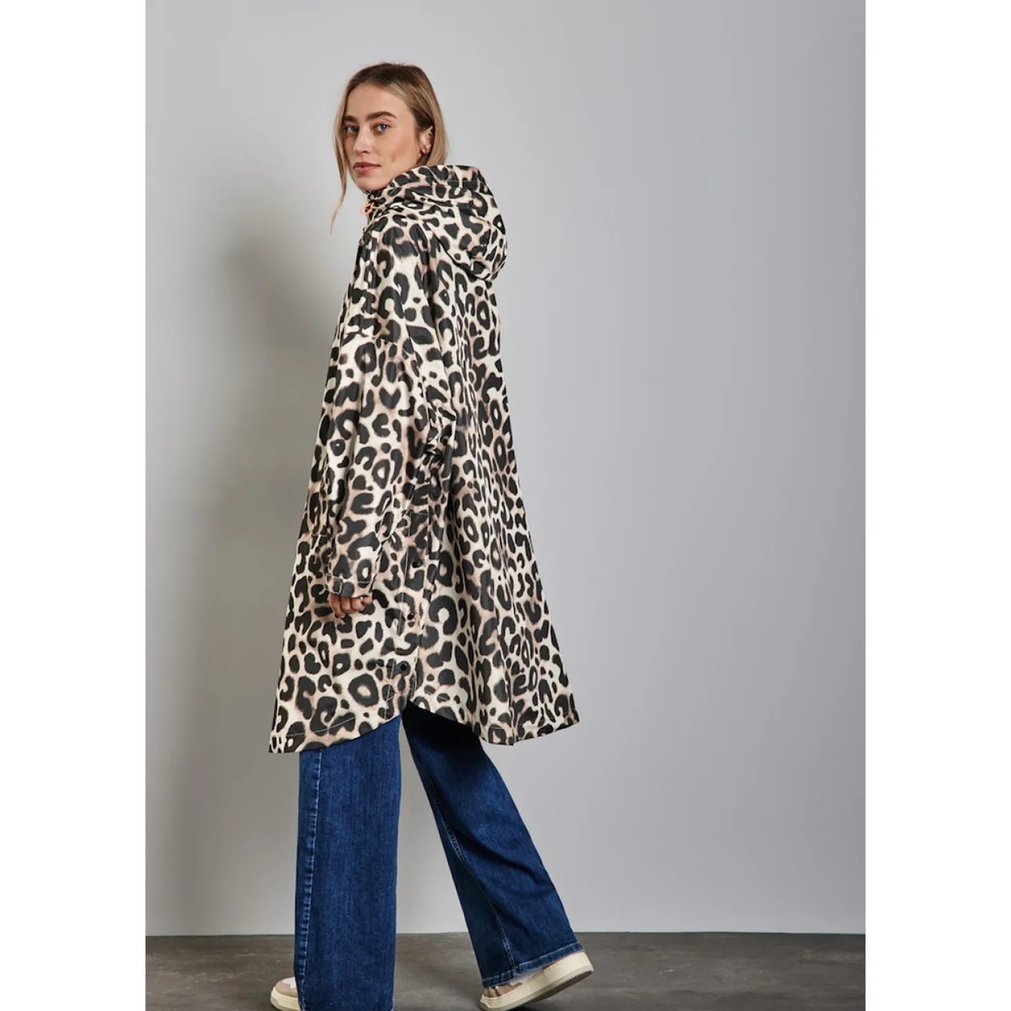OP_Printed Rain Poncho