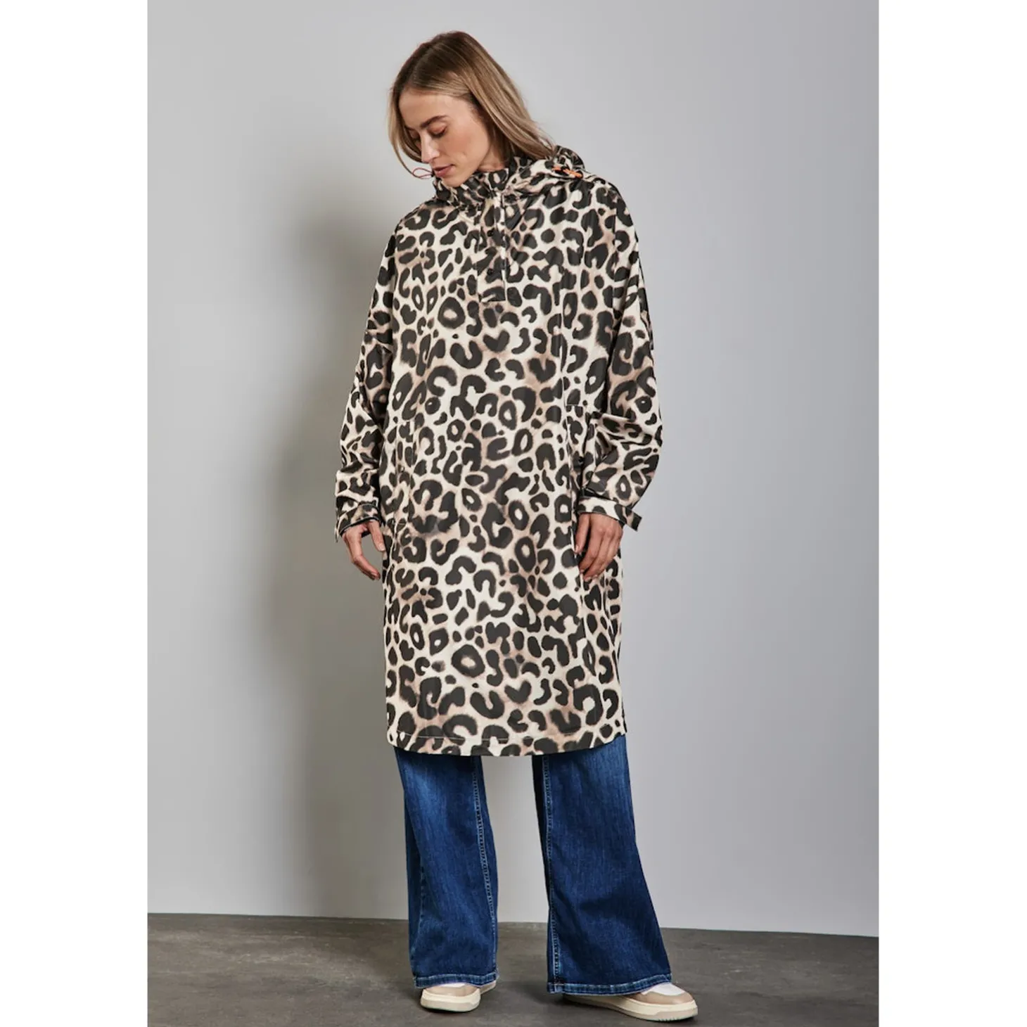 OP_Printed Rain Poncho