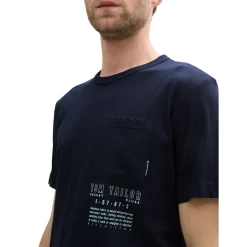 Printed pocket t-shirt
