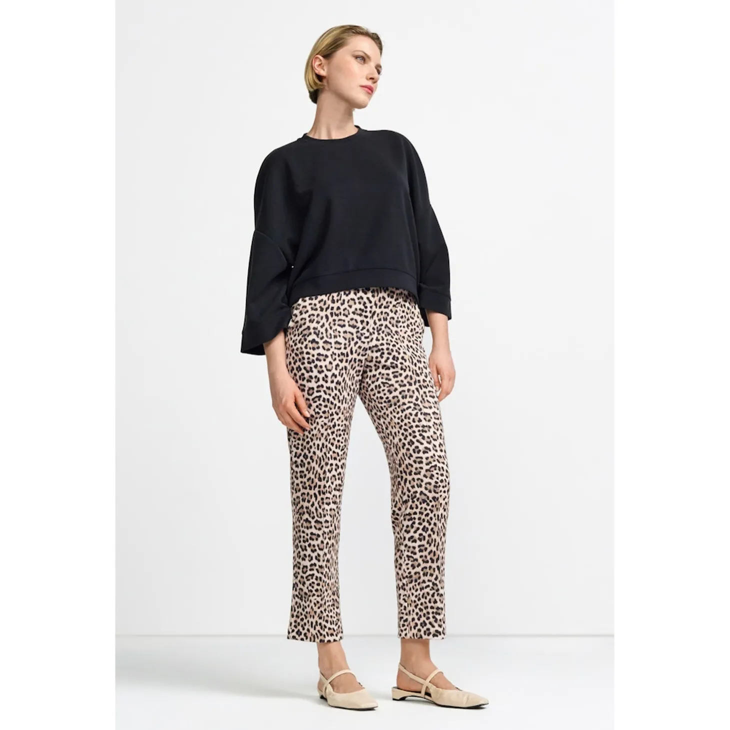 Printed scuba pants recycled