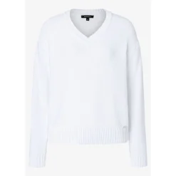 Pullover with V-Neck