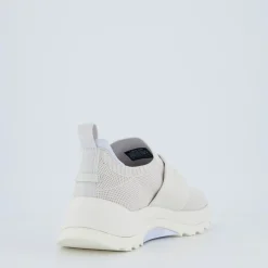 RUNNER SLIP ON