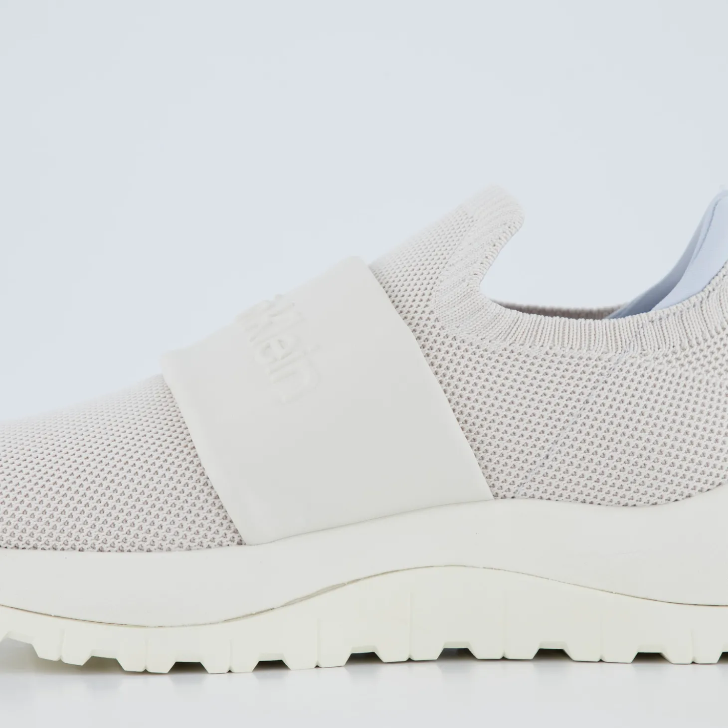 RUNNER SLIP ON