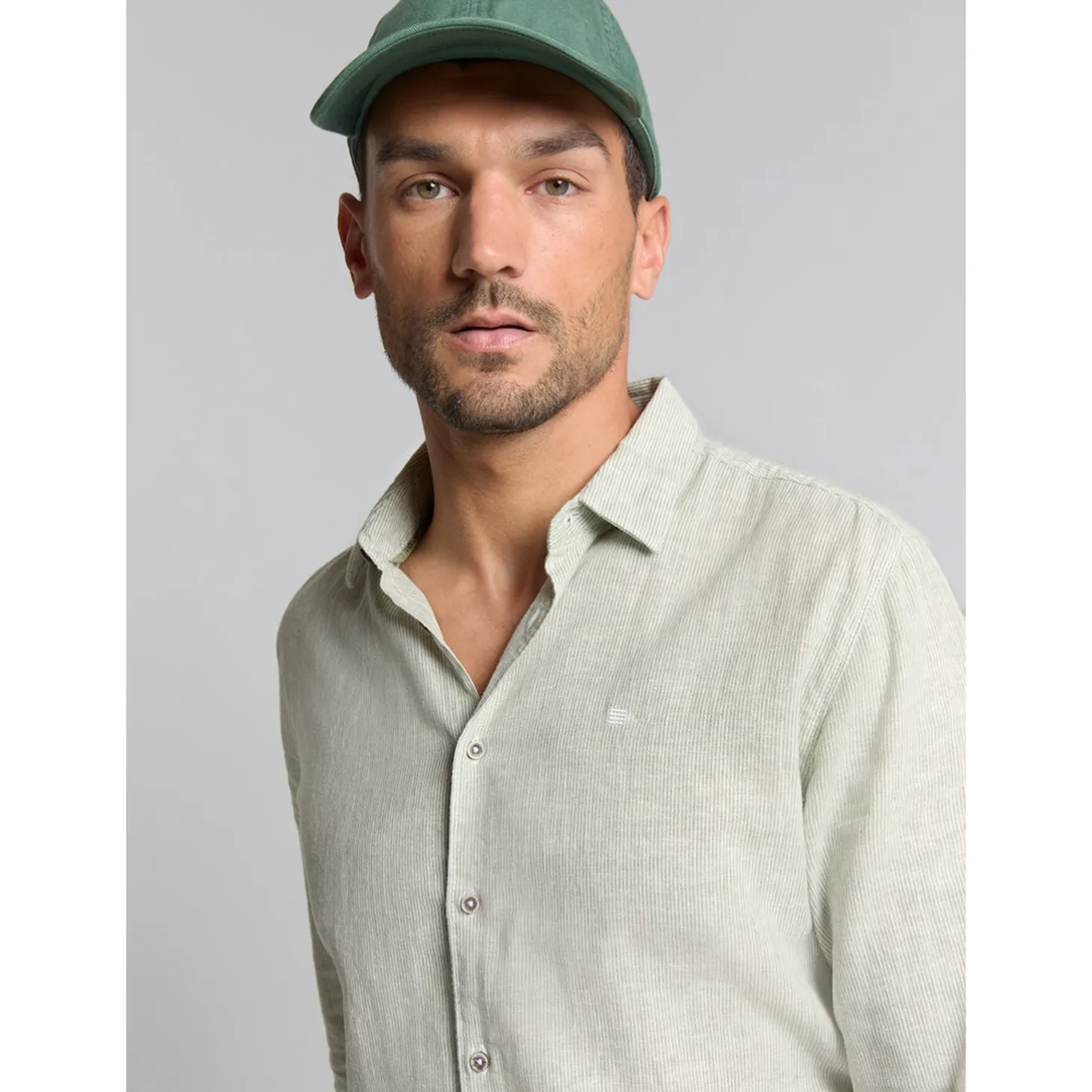 Shirt Verical small stripes Wi