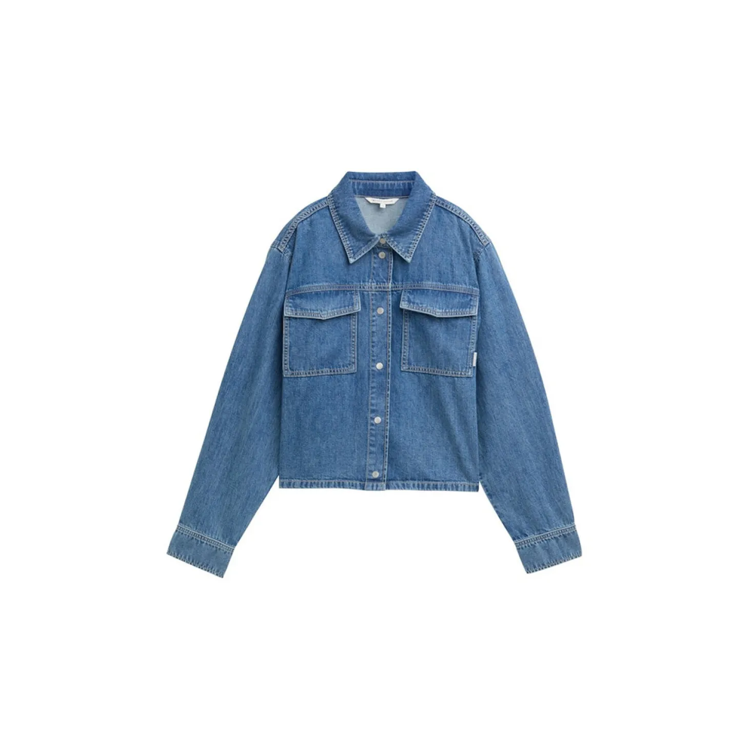 Short denim shirt with pockets