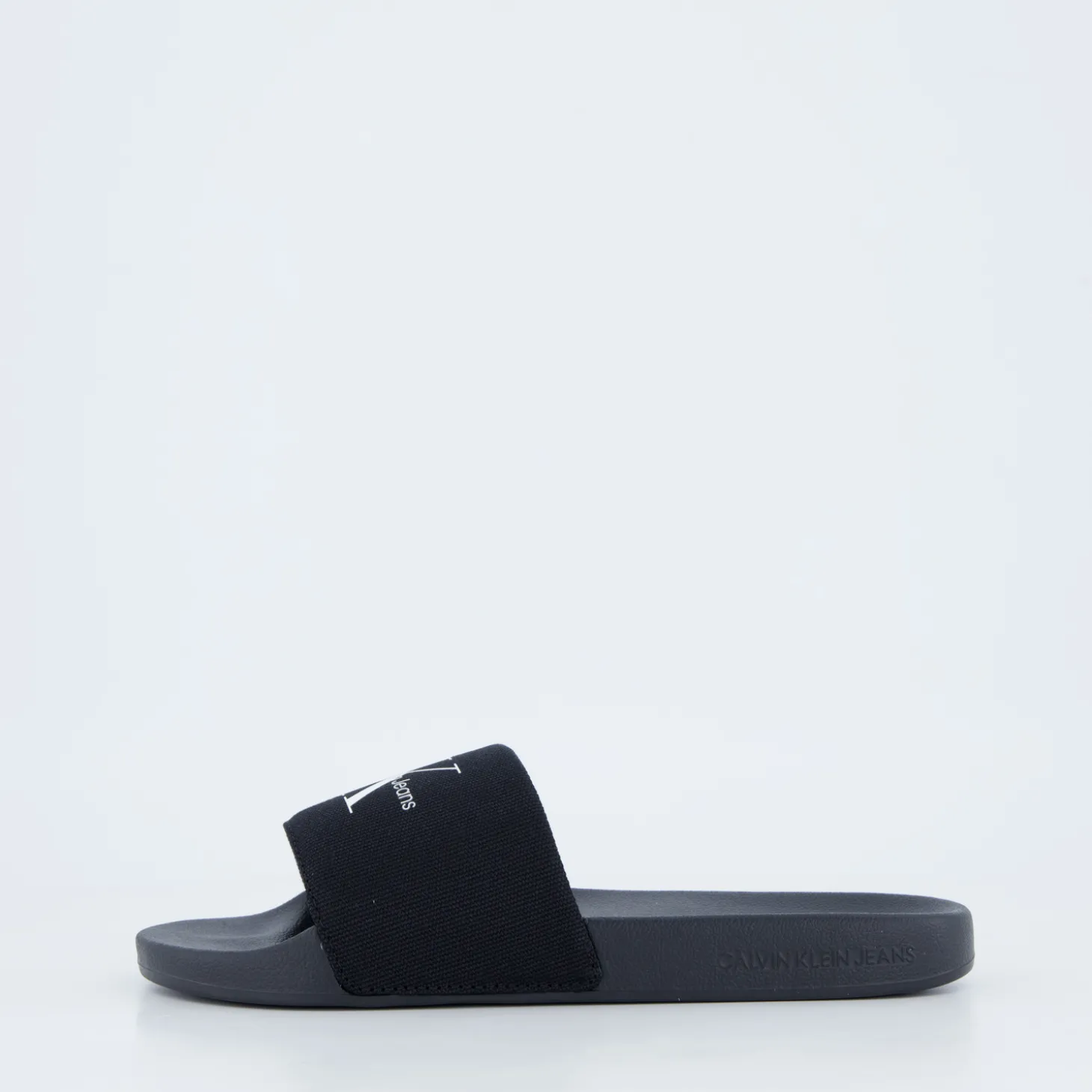 SLIDE MONOGRAM