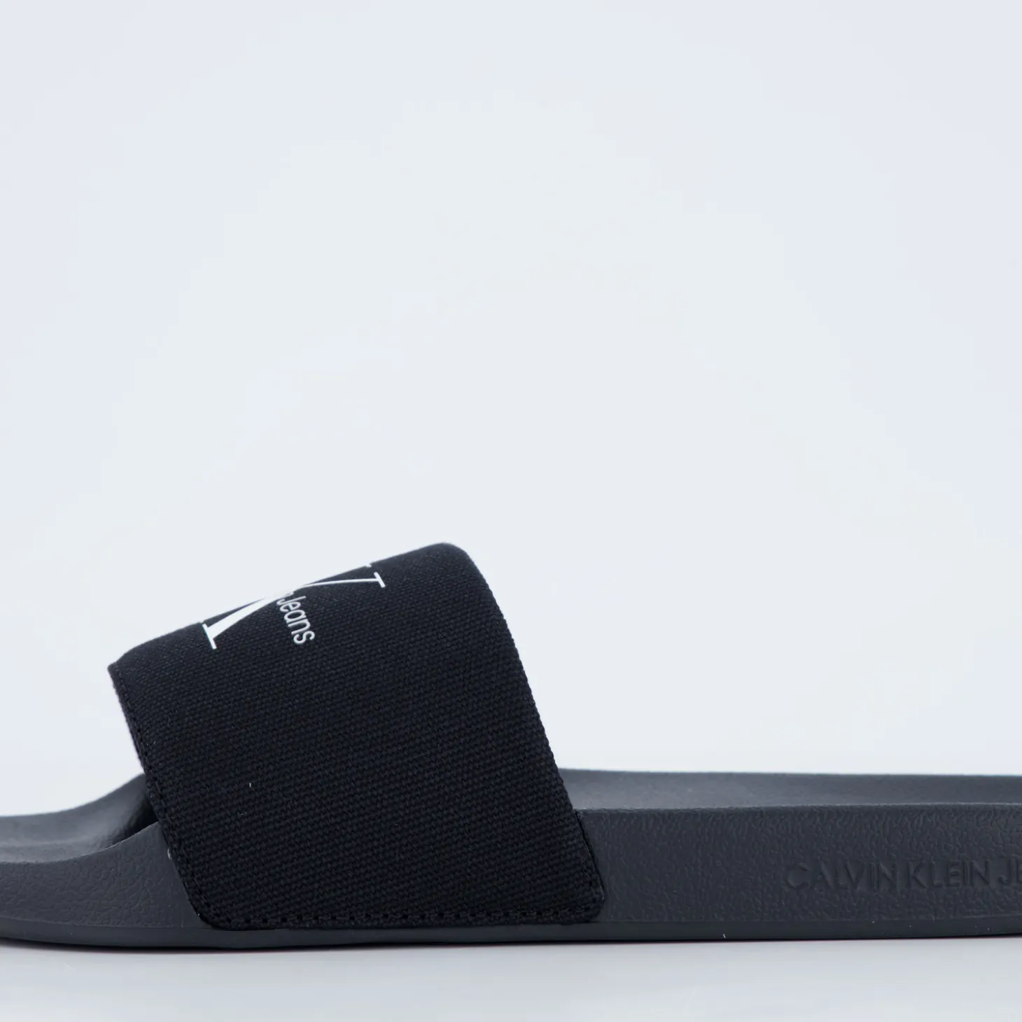 SLIDE MONOGRAM