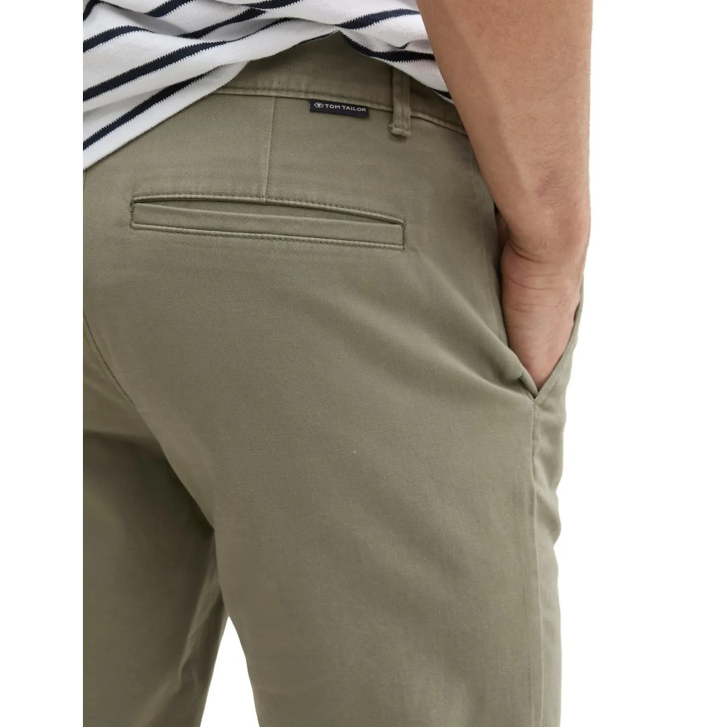 Slim chino shorts