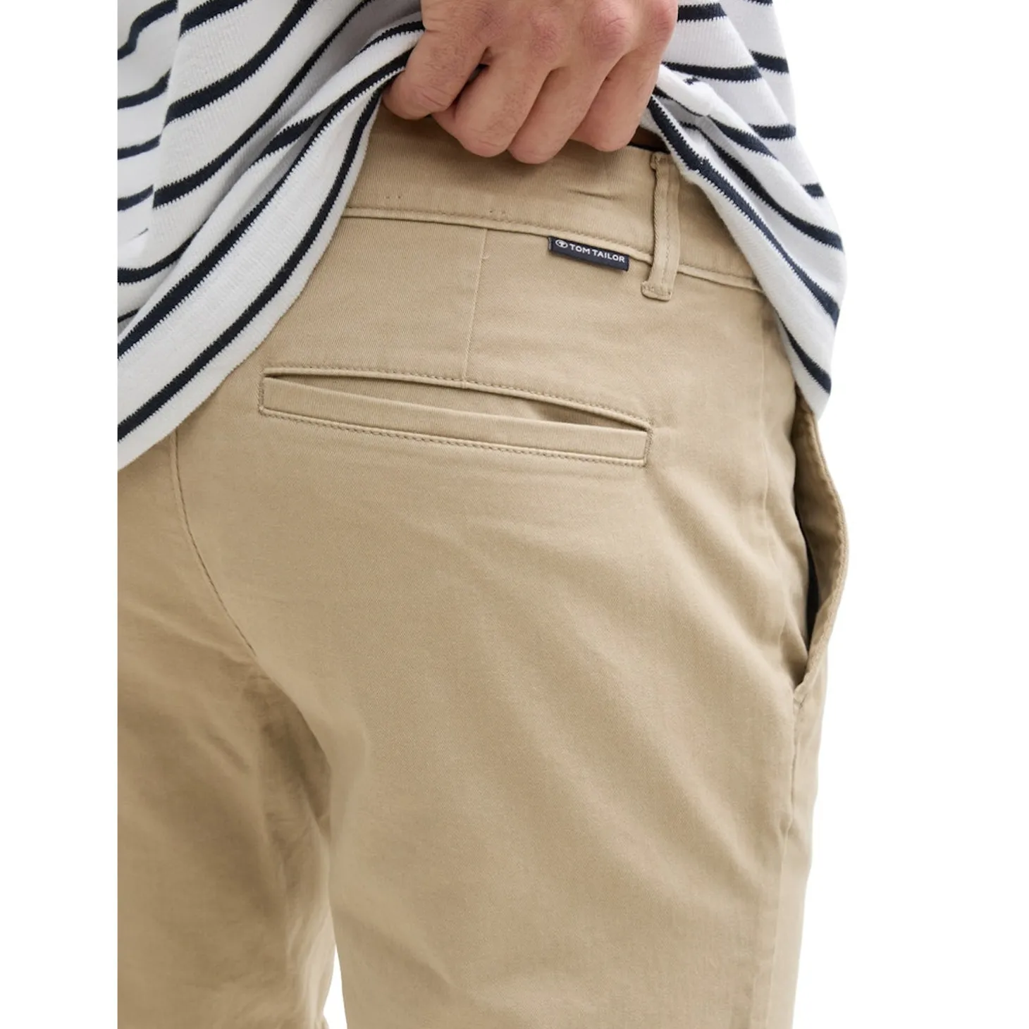 Slim chino shorts