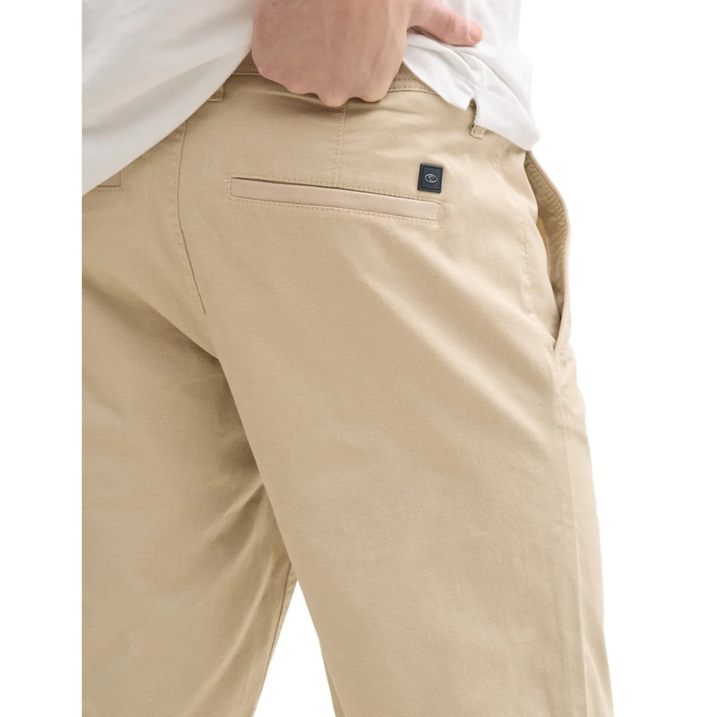 Slim printed chino shorts