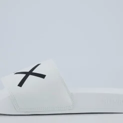 Slippers Logo