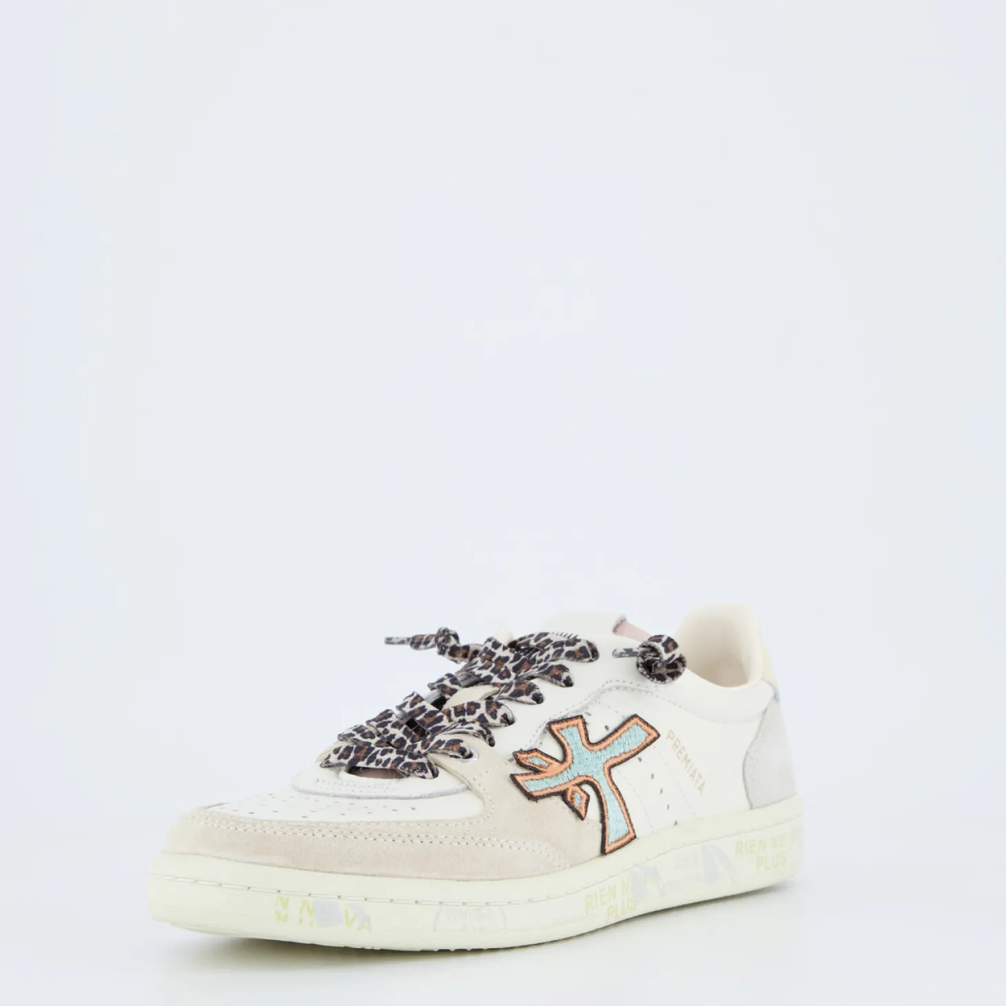 Sneaker