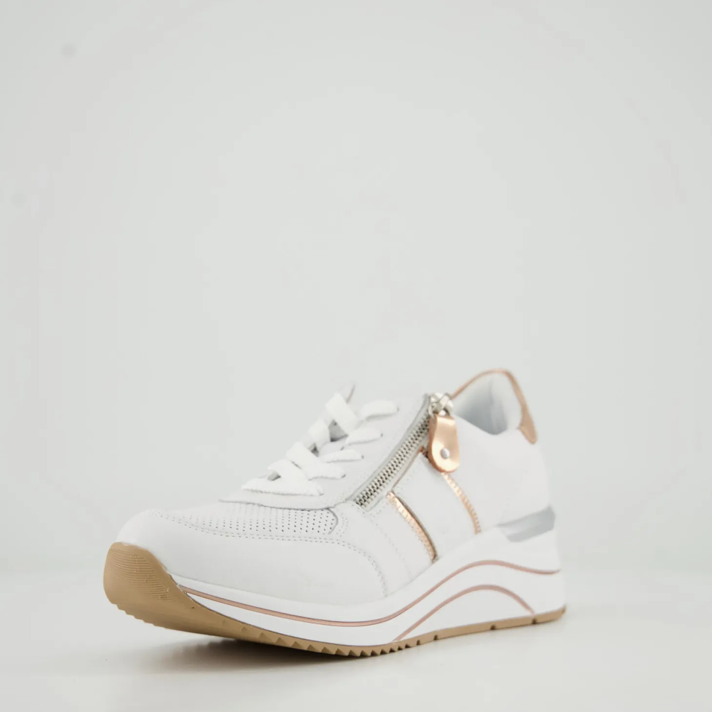 Sneaker
