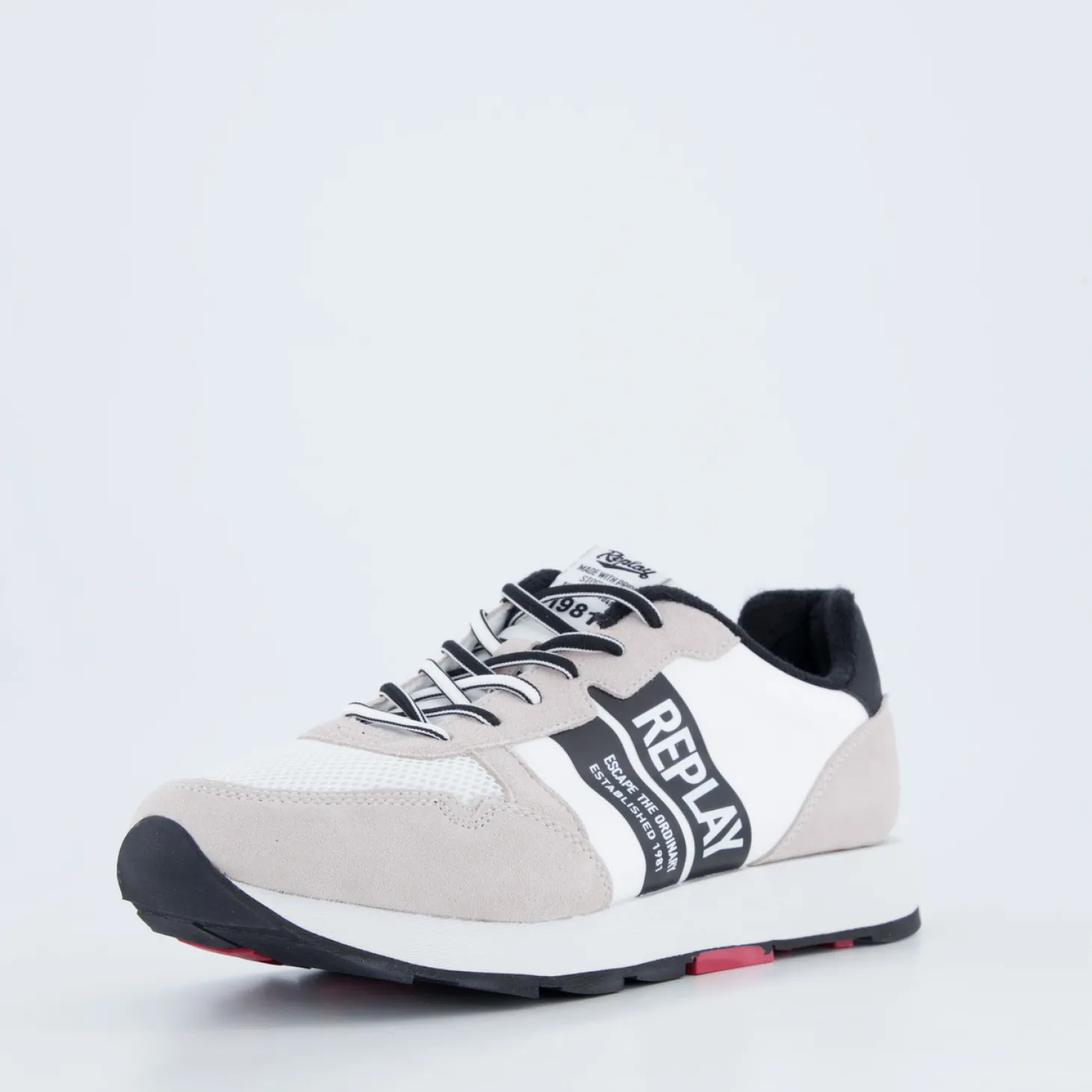 Sneaker