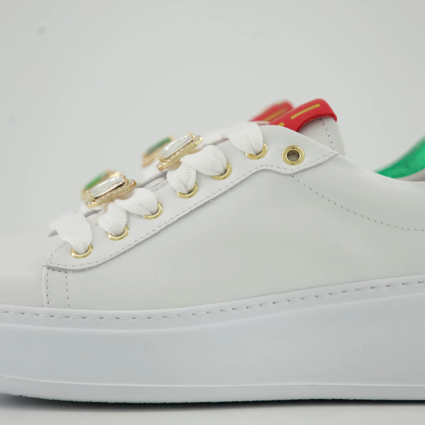 Sneaker
