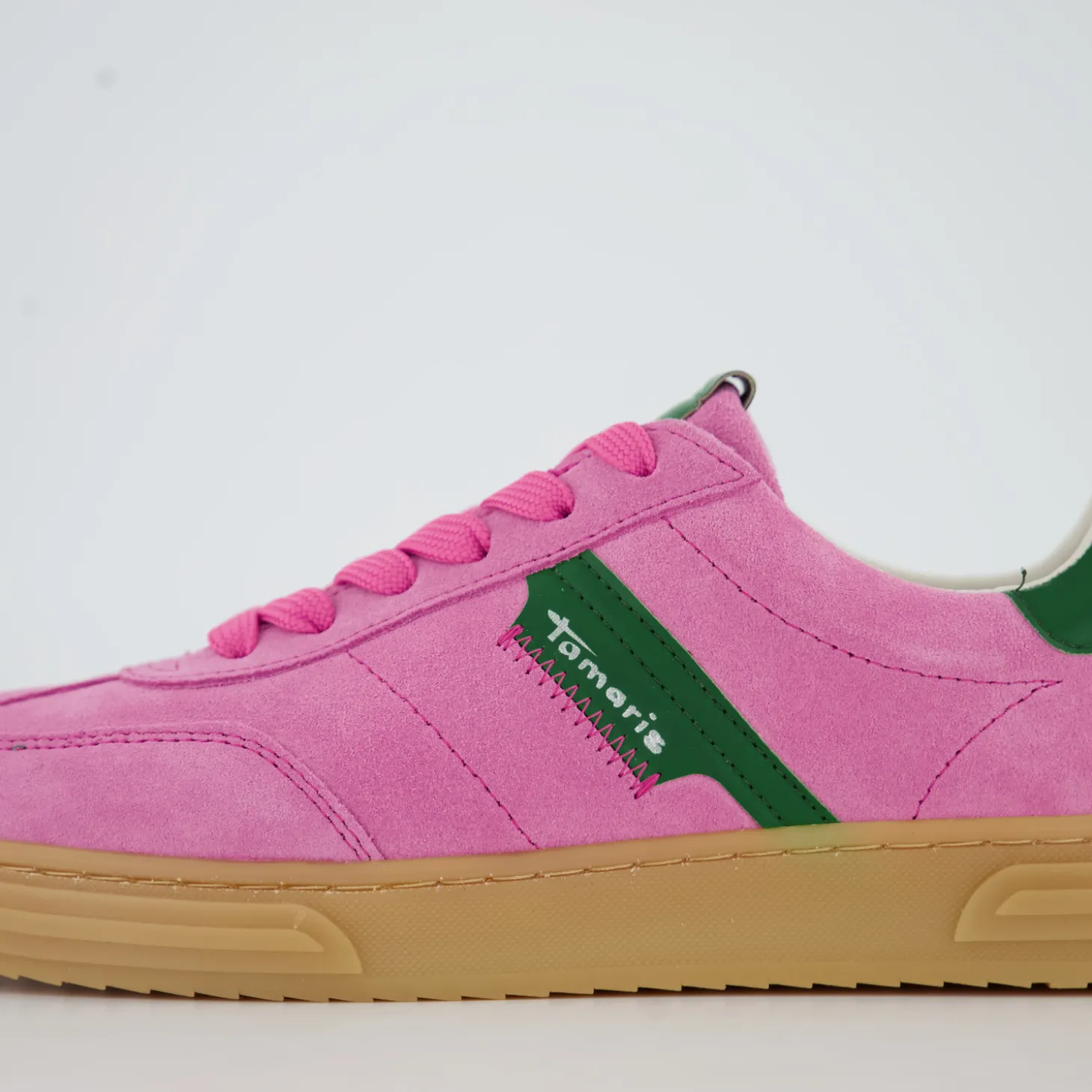 Sneaker