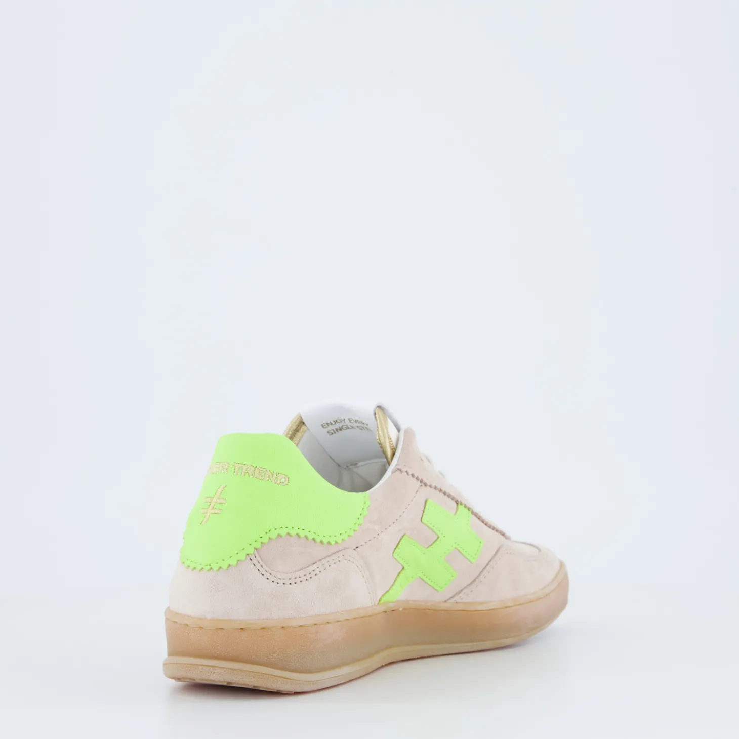 Sneaker
