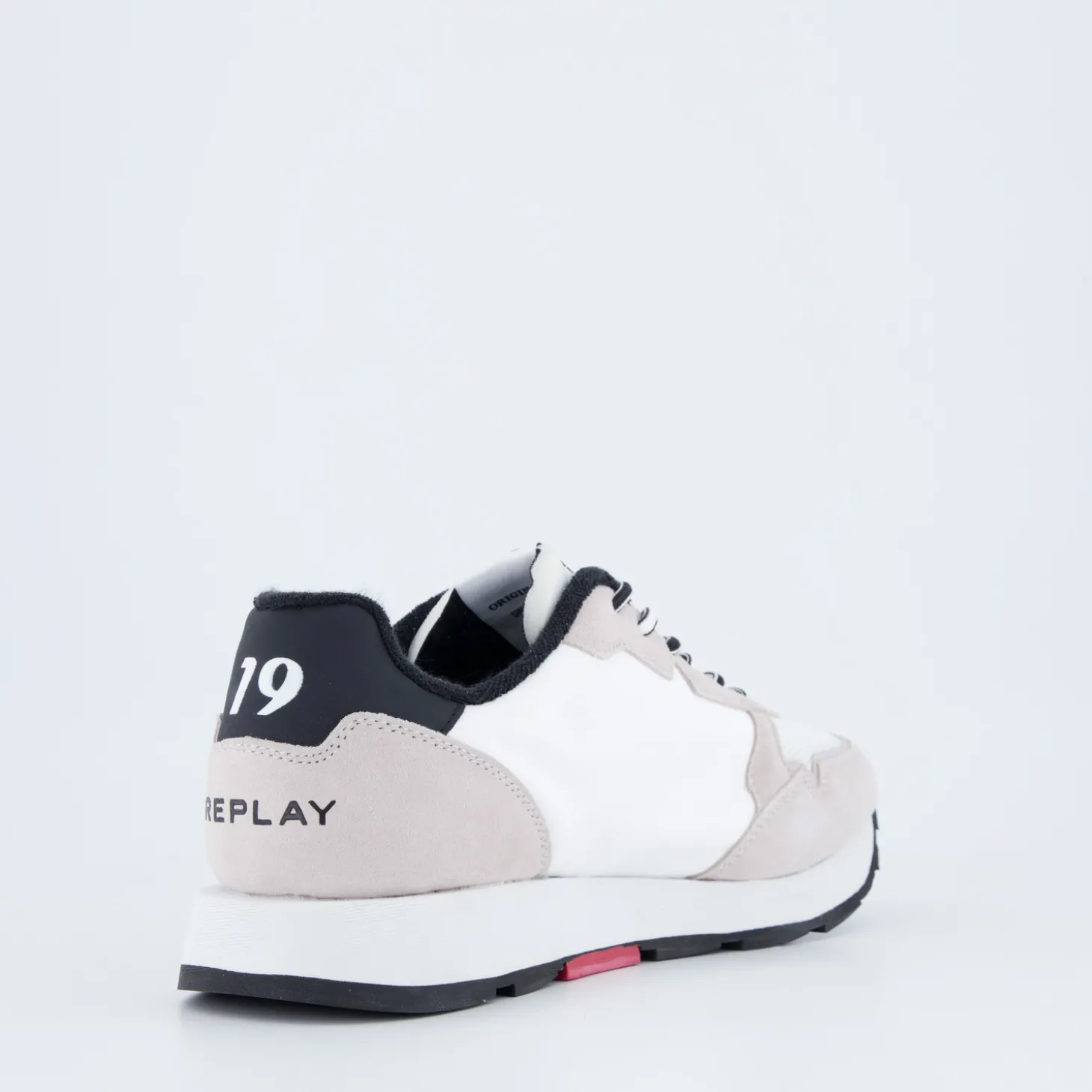 Sneaker