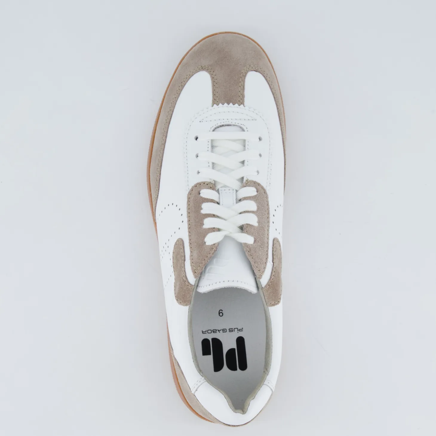 Sneaker