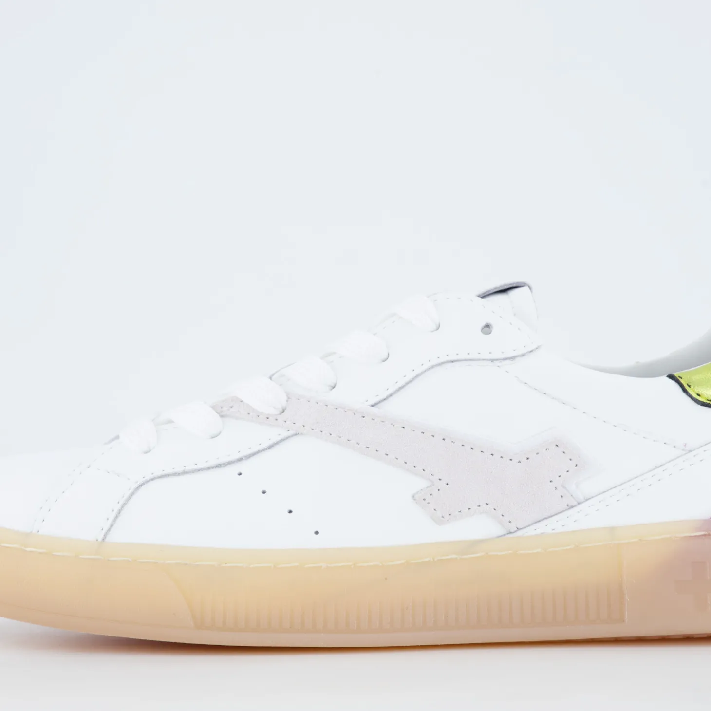Sneaker