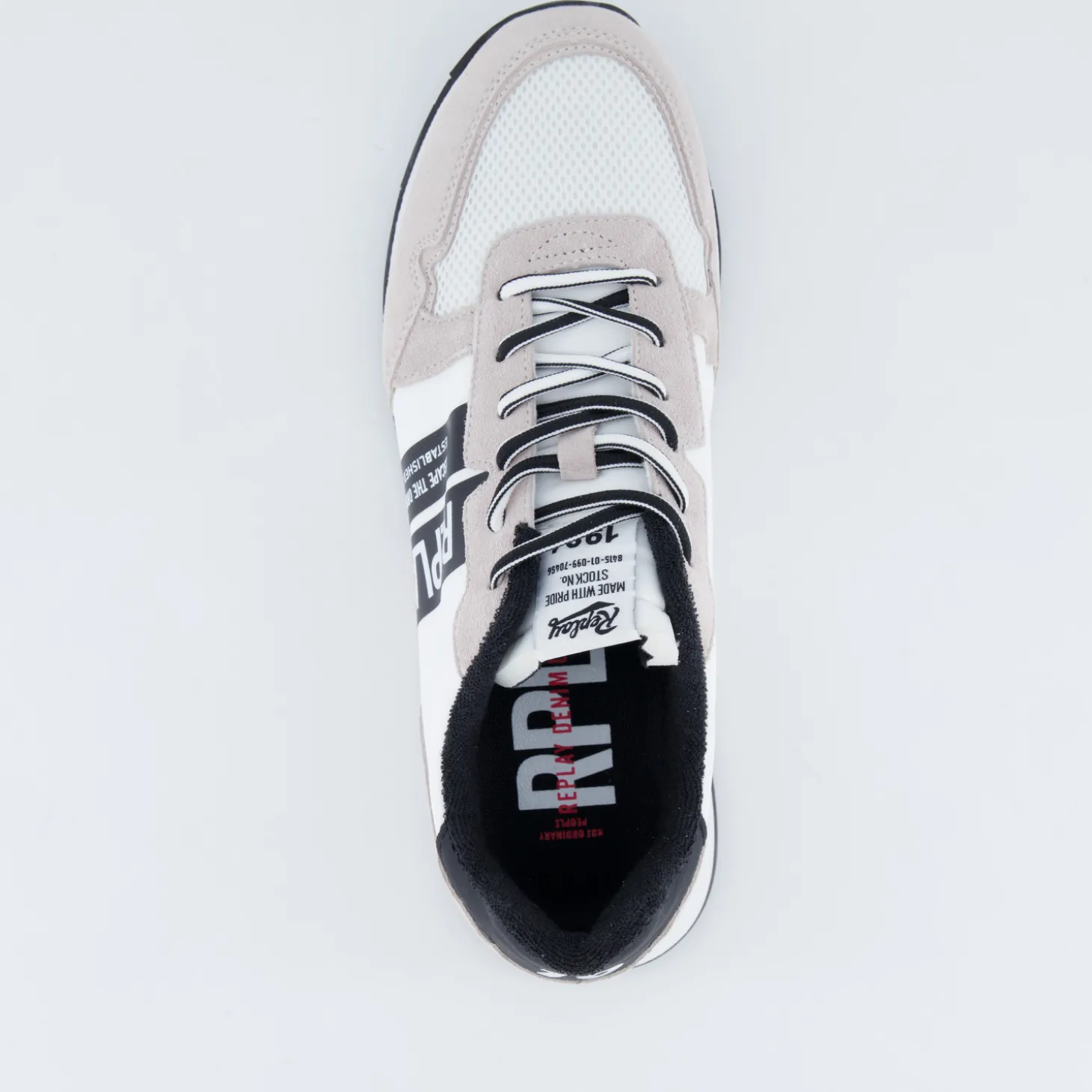 Sneaker