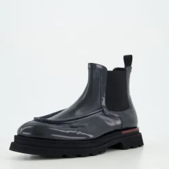 Stiefel & Stiefeletten