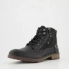 Stiefel & Stiefeletten