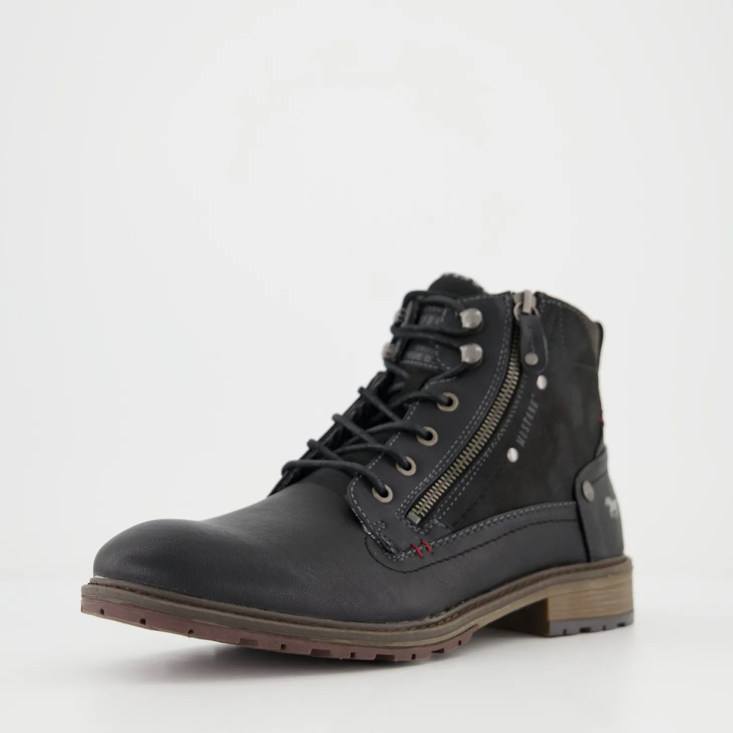 Stiefel & Stiefeletten