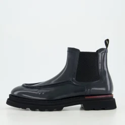 Stiefel & Stiefeletten
