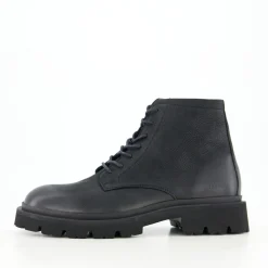 Stiefel & Stiefeletten