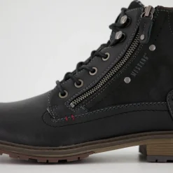 Stiefel & Stiefeletten
