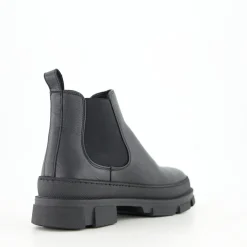 Stiefel & Stiefeletten