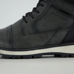 Stiefel & Stiefeletten