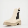 Stiefeletten & Boots