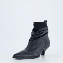 Stiefeletten & Boots