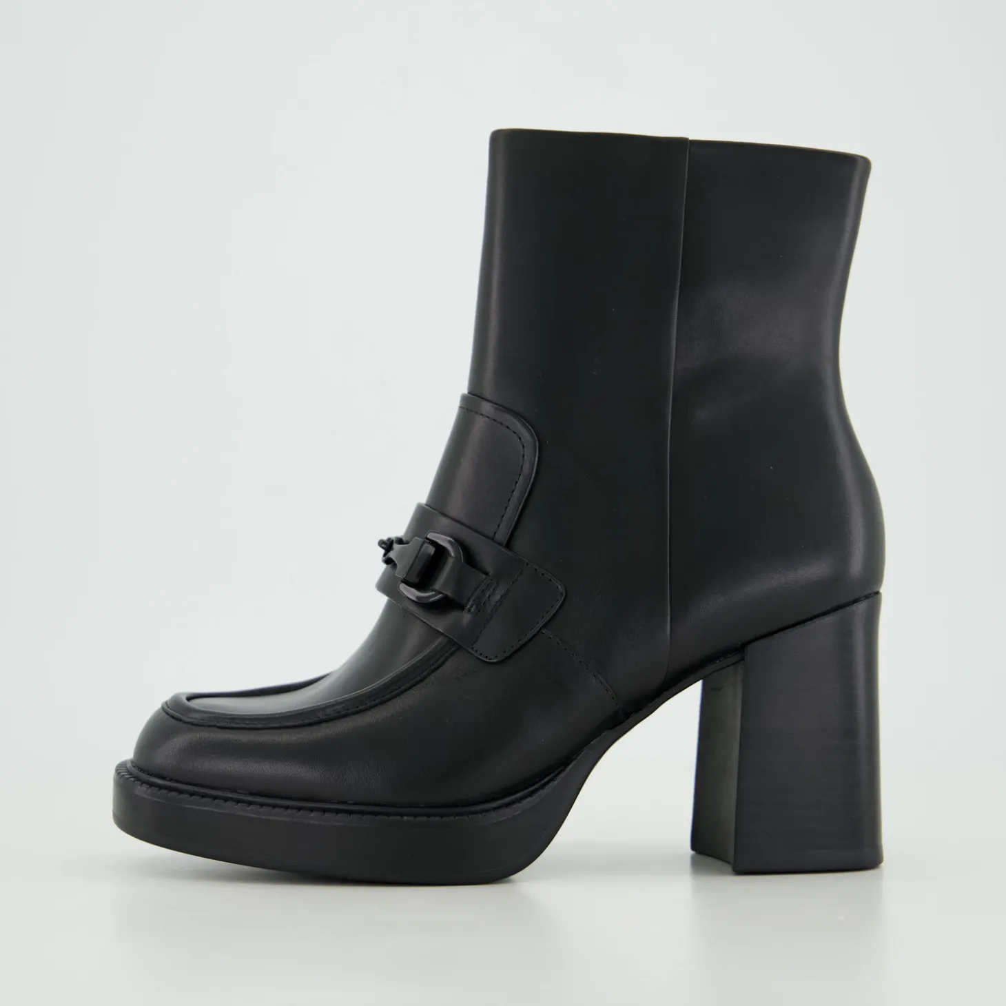 Stiefeletten & Boots