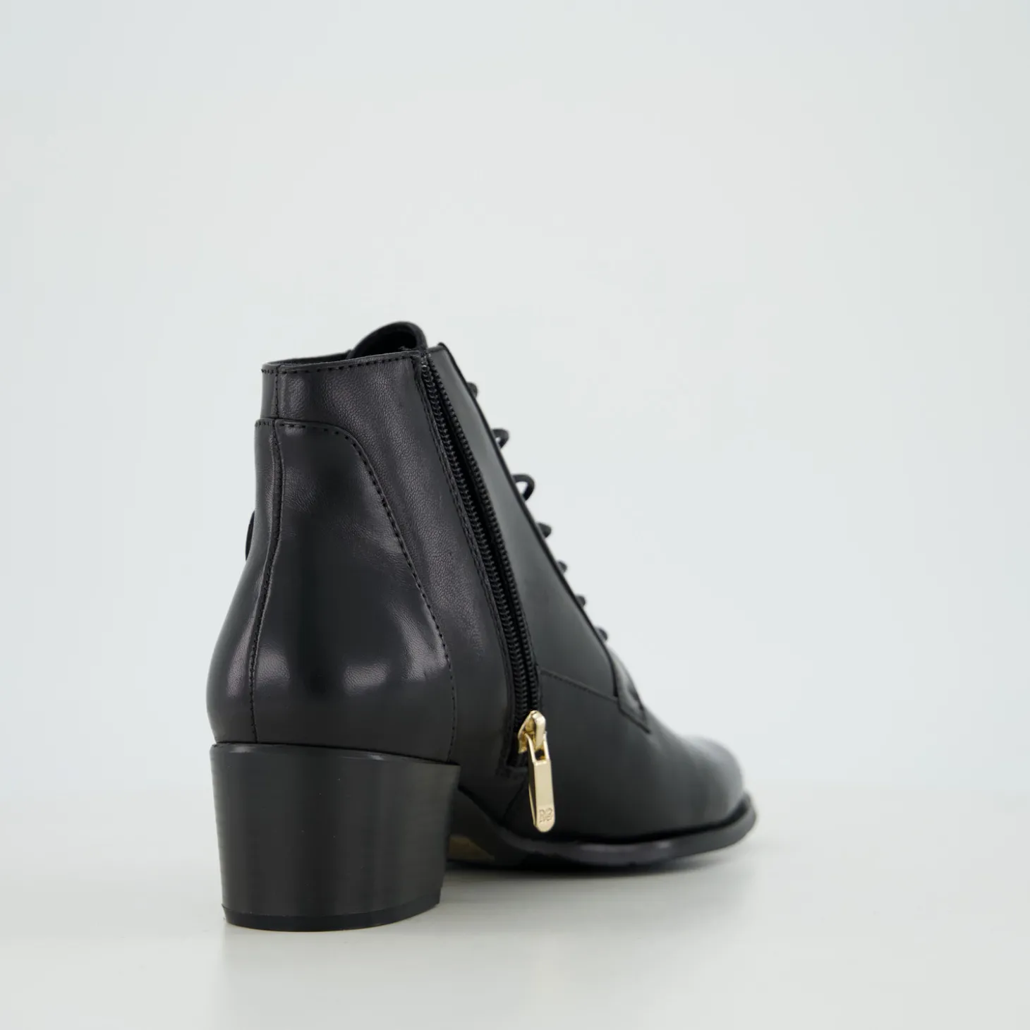 Stiefeletten & Boots