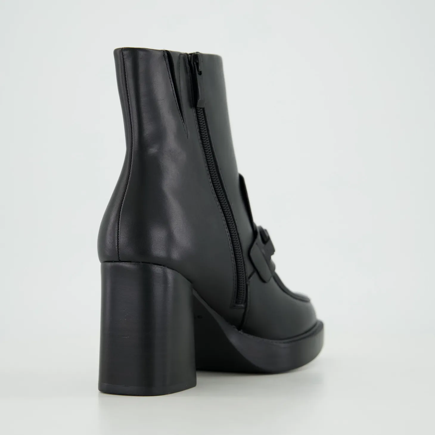 Stiefeletten & Boots