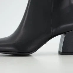 Stiefeletten & Boots