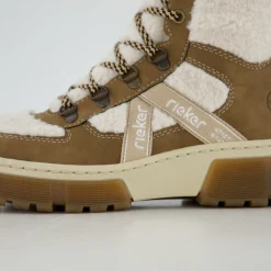Stiefeletten & Boots