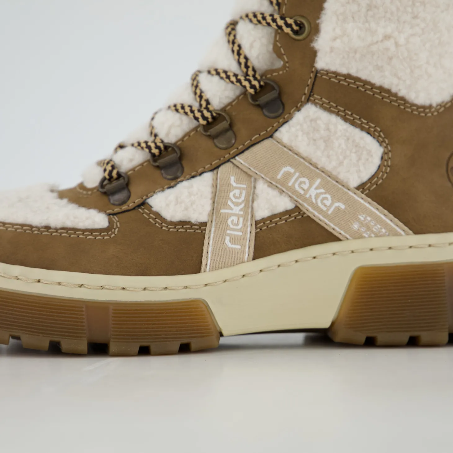 Stiefeletten & Boots