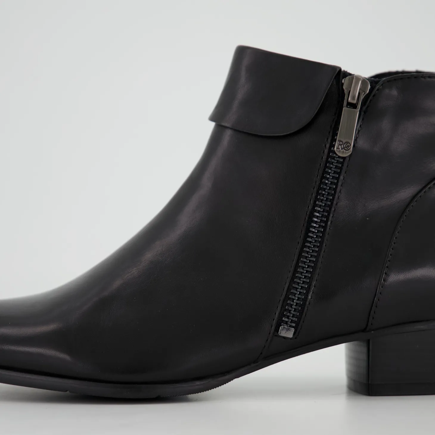 Stiefeletten & Boots