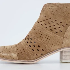 Stiefeletten & Boots