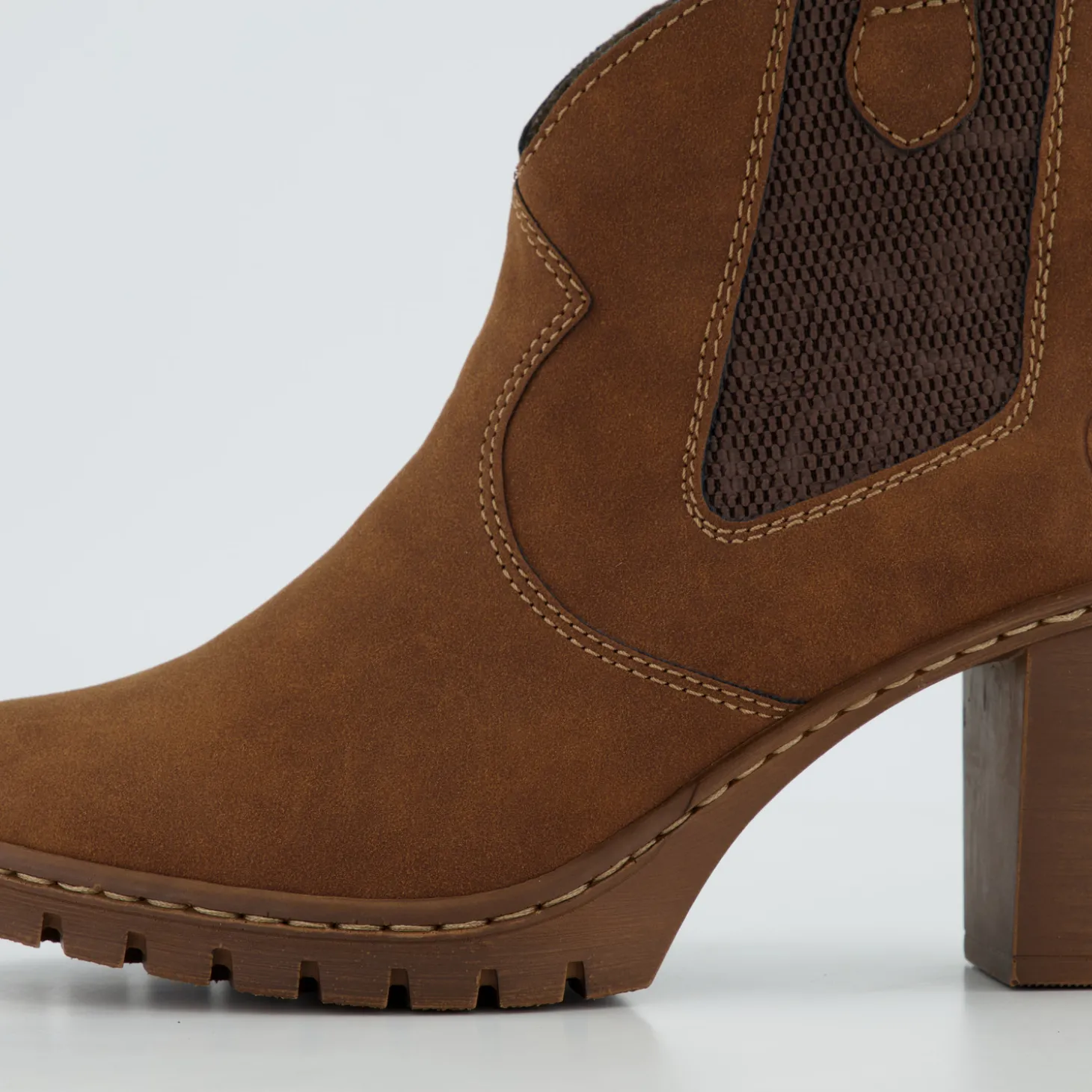 Stiefeletten & Boots