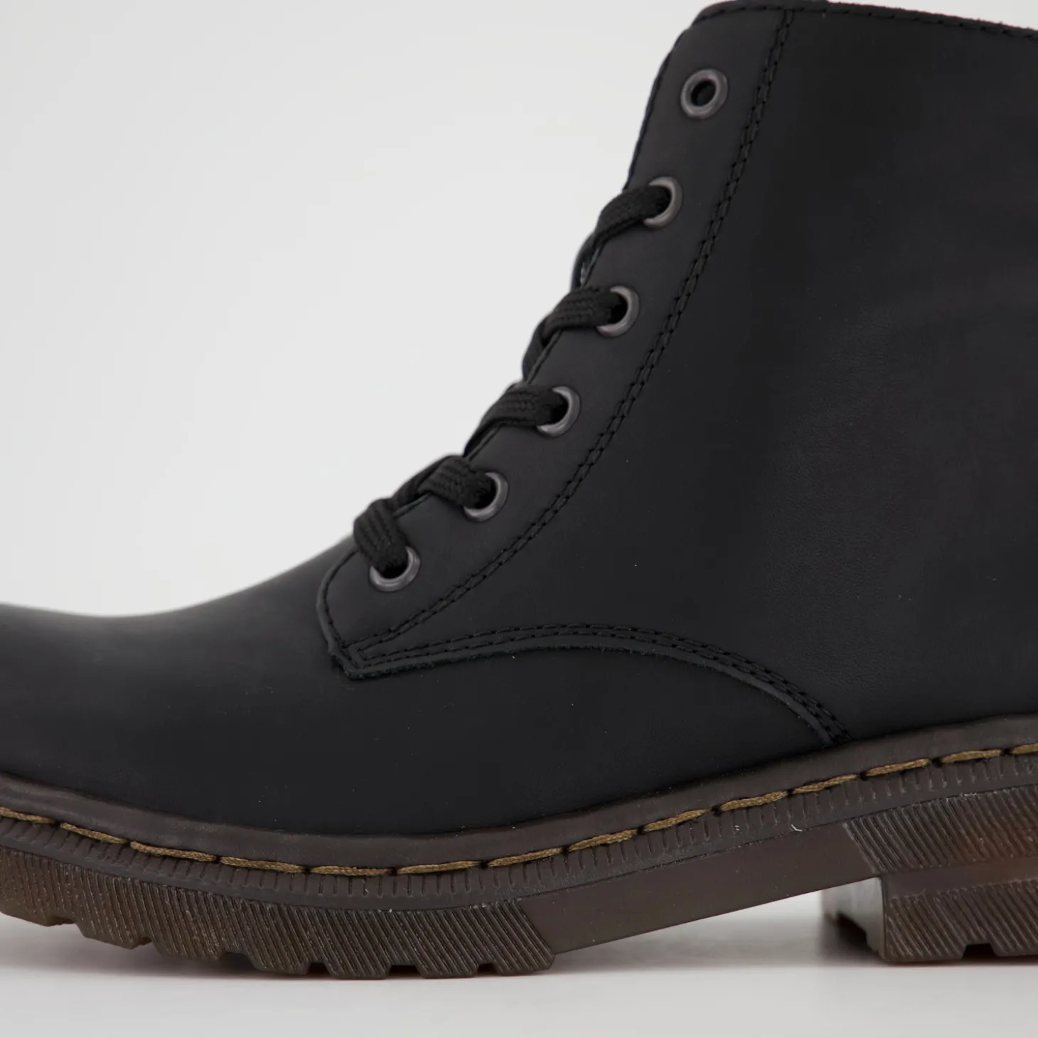 Stiefeletten & Boots