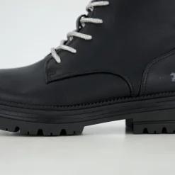 Stiefeletten & Boots