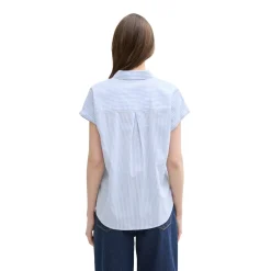 Striped shortsleeve shirt