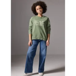 Studio Loose Fit Crewneck