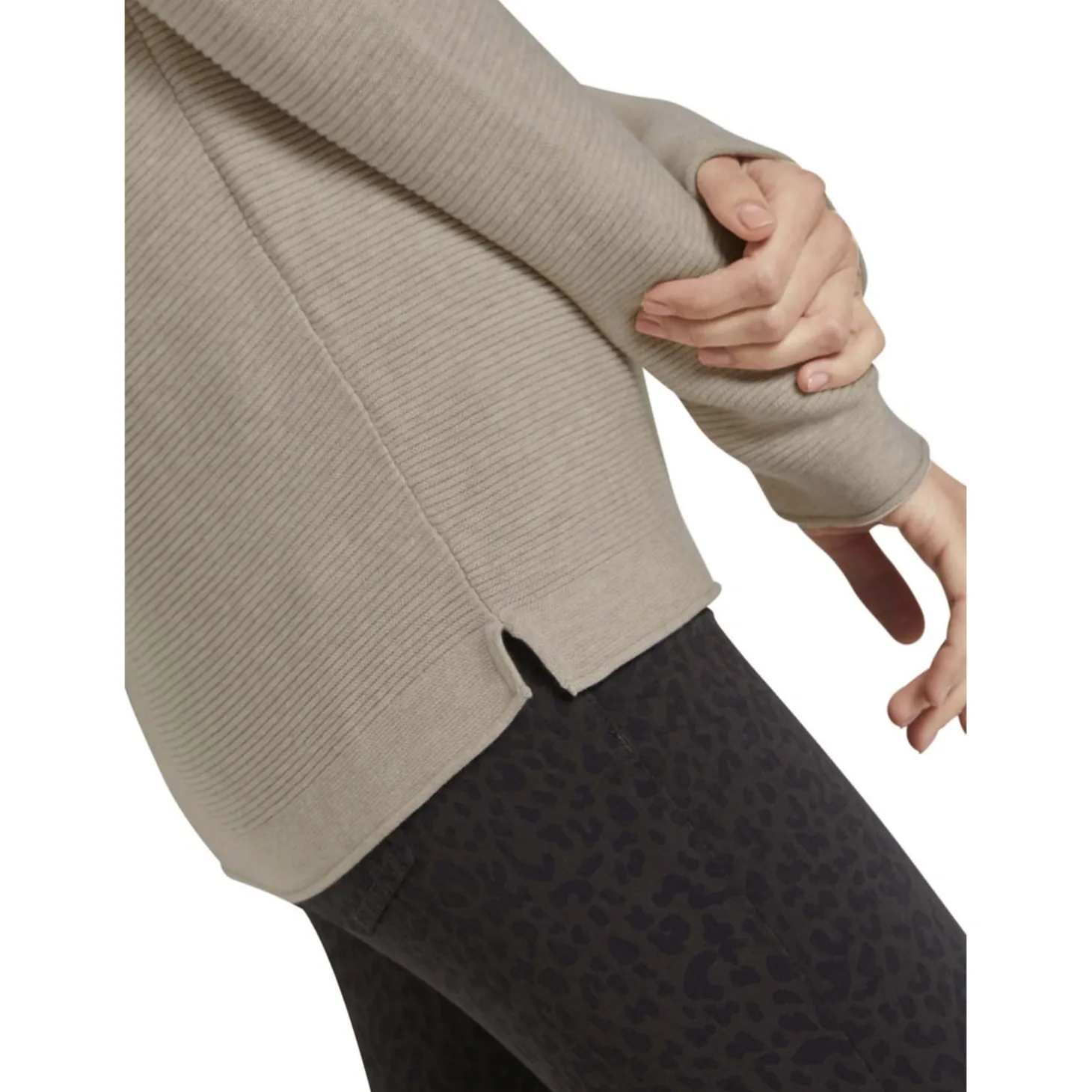 Sweater new ottoman